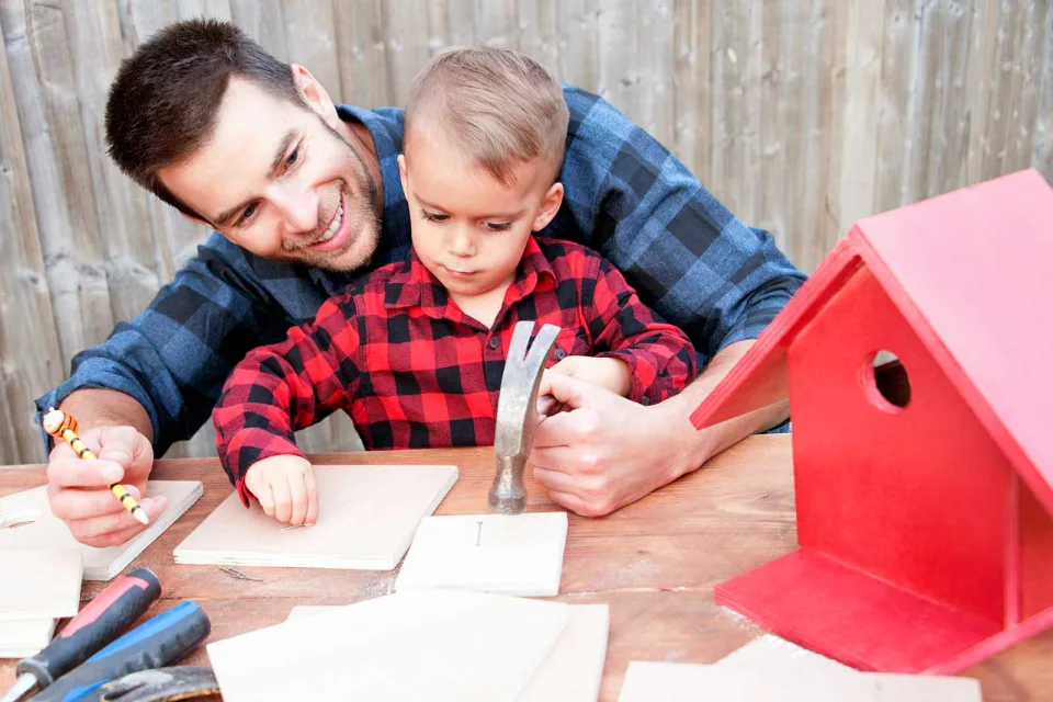 Heatwaves, Celebrations, and Challenges on Father’s Day Weekend in the US