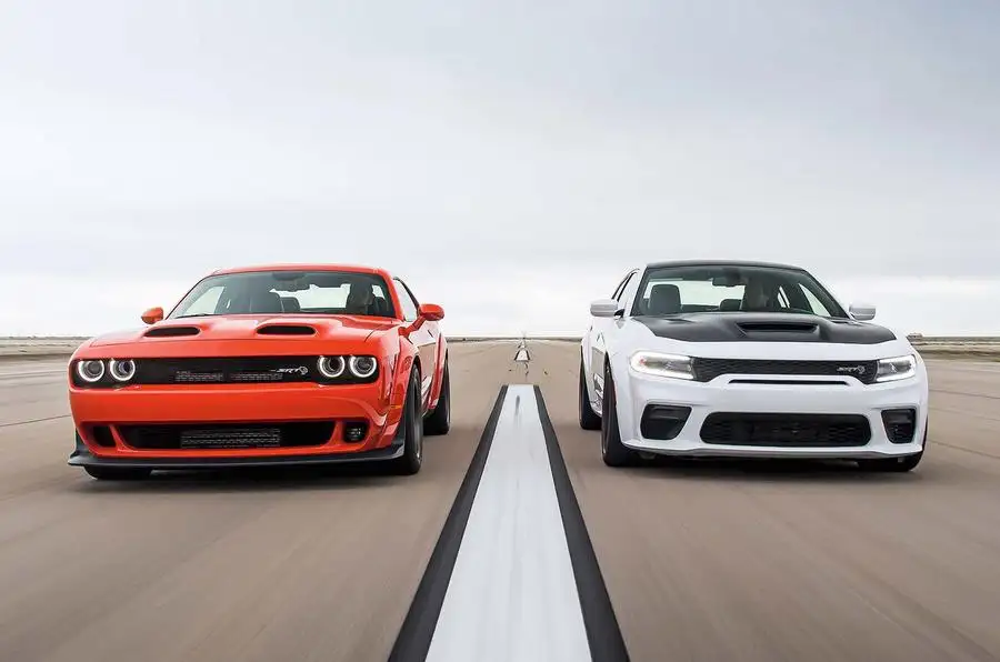 Comparison of Dodge Challenger and Dodge Charger